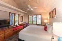 Barefoot Cay Resort Hotels in French Harbor