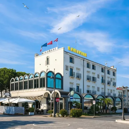 Miramare Hotel Ristorante Convegni Aperto Tutto l'Anno