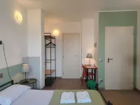 Lake Como Beach Hostel Hotels in Domaso