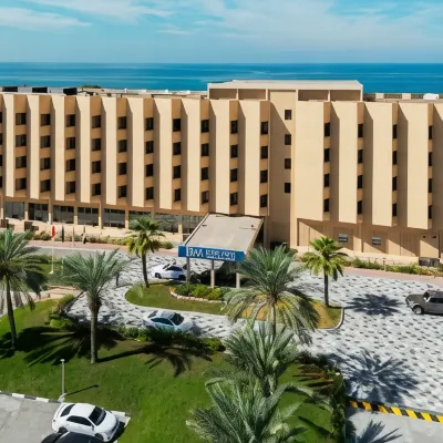 BM Beach Hotel Hotels near Flamingo Beach