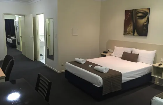 藍水海港汽車旅館