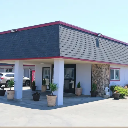 Westward Inn