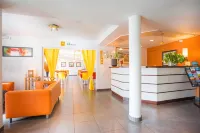 Premiere Classe Orly Rungis Hotels in Fresnes