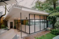 The Soemohills Pacet Hotels near WISATA KEBUN BUAH ABAH UNTUNG