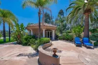 La Casita De Poway in San Diego, super close to great hiking trails. Hotels near Veterans Park