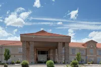 Baymont by Wyndham Belen NM Hotel in zona Sundancer Alpacas