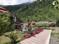 Parhena Cottages Bella Naran Hotels in Manshera