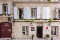 Hotel de l'Atelier Hotels in Villeneuve-les-Avignon