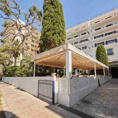 Hotel Trias Hotel Exterior