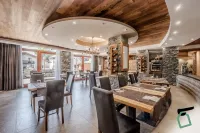 홀리데이 룸 컬렉션 - 사우제 아시에타