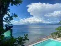 Bentrina Diving Resort - Pemandangan Pantai