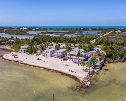 Rainbow Bend Resort Hotels in Marathon