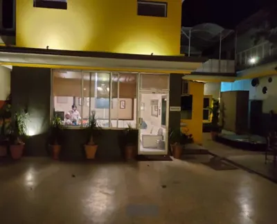 The Exclusive House Hotels near IMSciences Mini Ground