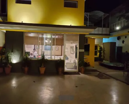 The Exclusive House Отели в г. Пешавар