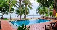 Chidlom Resort - Ocean View