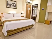 De Batara Hotel Hotel dekat (pusat perbelanjaan) Paris van Java