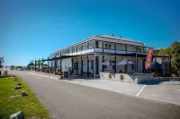 The Pier Hotel