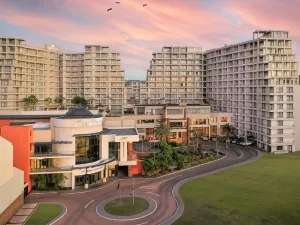 프리미어 호텔 이스트 런던 아이시시