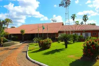Estancia Park Hotel