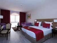 Hôtel Mercure Cayenne Royal Amazonia فنادق في كايان