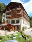 Les Campanules Hotel dekat Les Gorges de la Diosaz