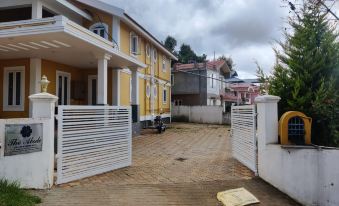 Abode by Brown Tree Resorts