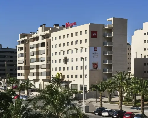 Ibis Elche Hotels in Elche