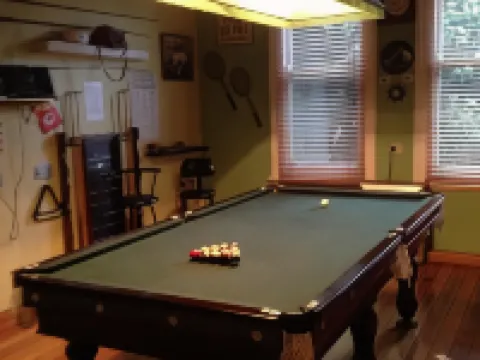 Butlers Guesthouse Hotels in Colac