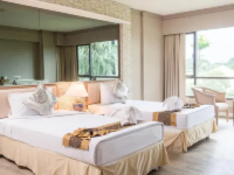 เดอะ รอยัล เจมส์ กอล์ฟ รีสอร์ท โรงแรมในอำเภอ พุทธมณฑล