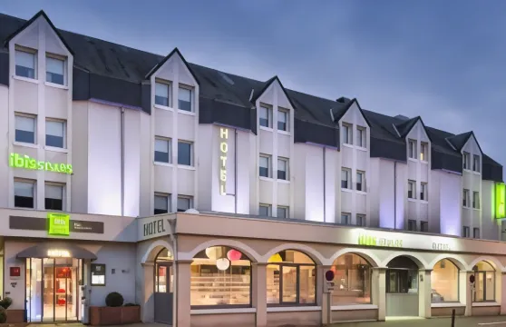 宜必思尚品布盧瓦中心火車站酒店