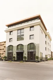Cosmopolitan Hotel