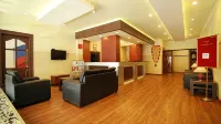 Hotel Palace Tower فنادق في ثريسور