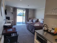 The Mews Oamaru Hotels in Oamaru