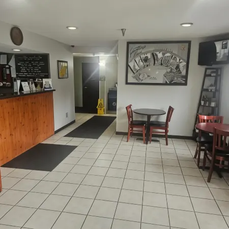 Super 8 by Wyndham Massena NY