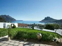 Hout Bay View Boutique Hotel Hotels near Duiker Island