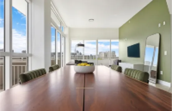 Roami at Sunny Isles - Homestays