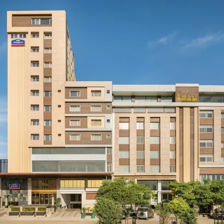 Howard Johnson by Wyndham Udaipur Roop Nagar