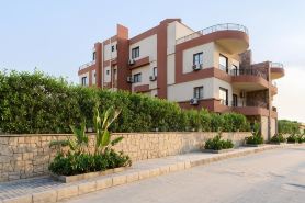 Golden Gates Residence