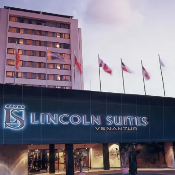 Lincoln Suites Hotels near Avenida Baralt