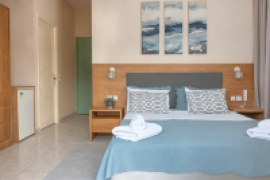 Theano Hotel