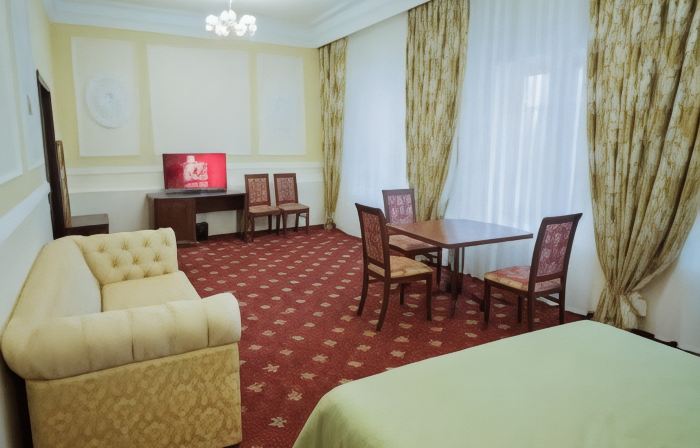 Grand Elets Hotel