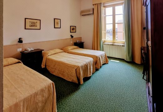 호텔 빌라 킨지카 전망