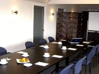 83 by the Sea Motor Lodge โรงแรมในโลเวอร์ฮัตต์