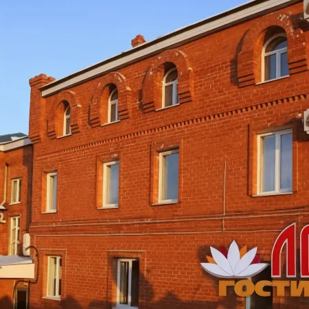 ЛОТОС Отели рядом с достопримечательностью «Модный Квартал»