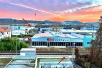 Diamond Apartments: Dreiländereck Nahe Flughafen