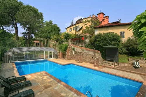 Castello Rosso Hotels in Saluzzo