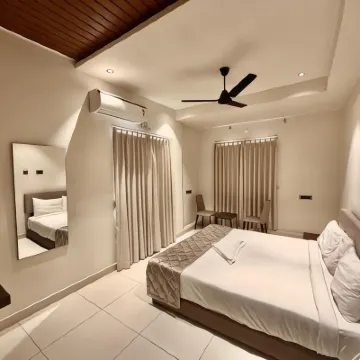 Hotel GMR Pearls Hotels near Kailasa Kona falls