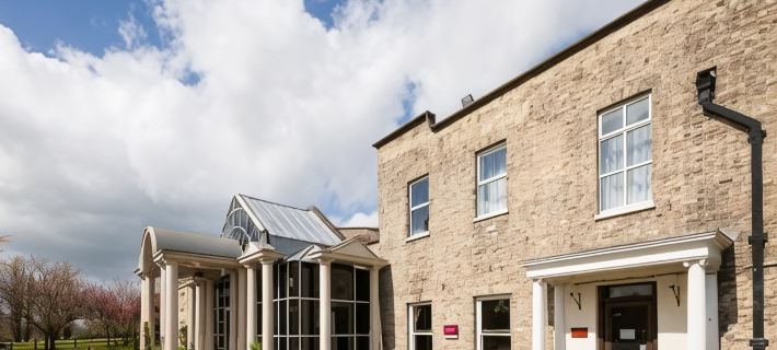 Mercure York Fairfield Manor Hotel York otelleri