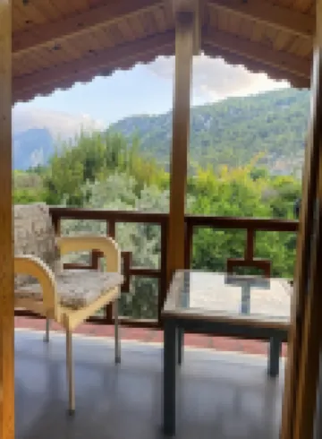 拖庫阿扎簡易別墅