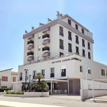 Hotel Caravel